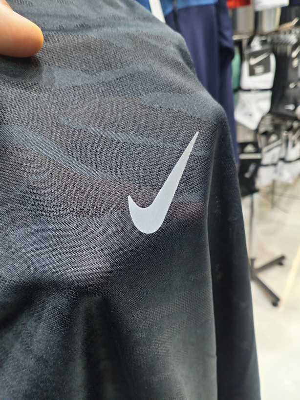 حَلقه ای NIKE (چیریک) پارچه سوزنی دَرجه (یِک).