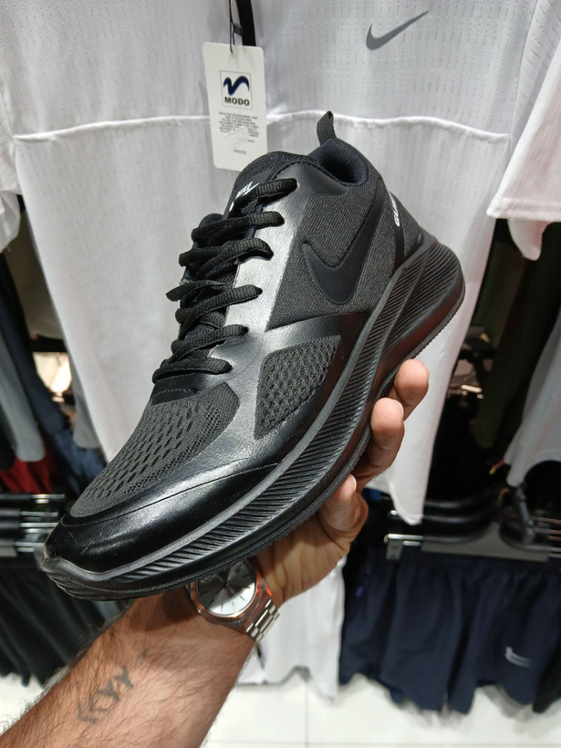 کَتونی رانینگ NIKE گاید 10 (کیفیت فوق العاده عالی).