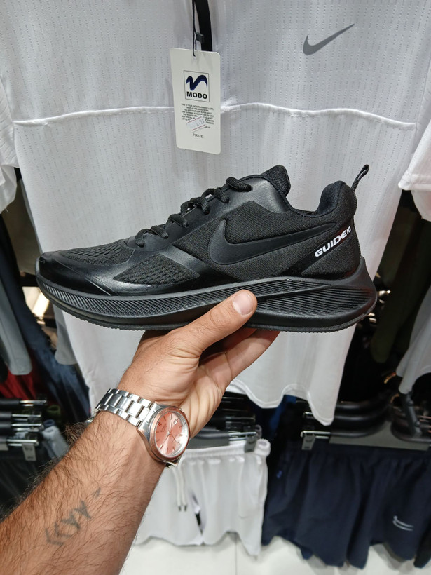 کَتونی رانینگ NIKE گاید 10 (کیفیت فوق العاده عالی).